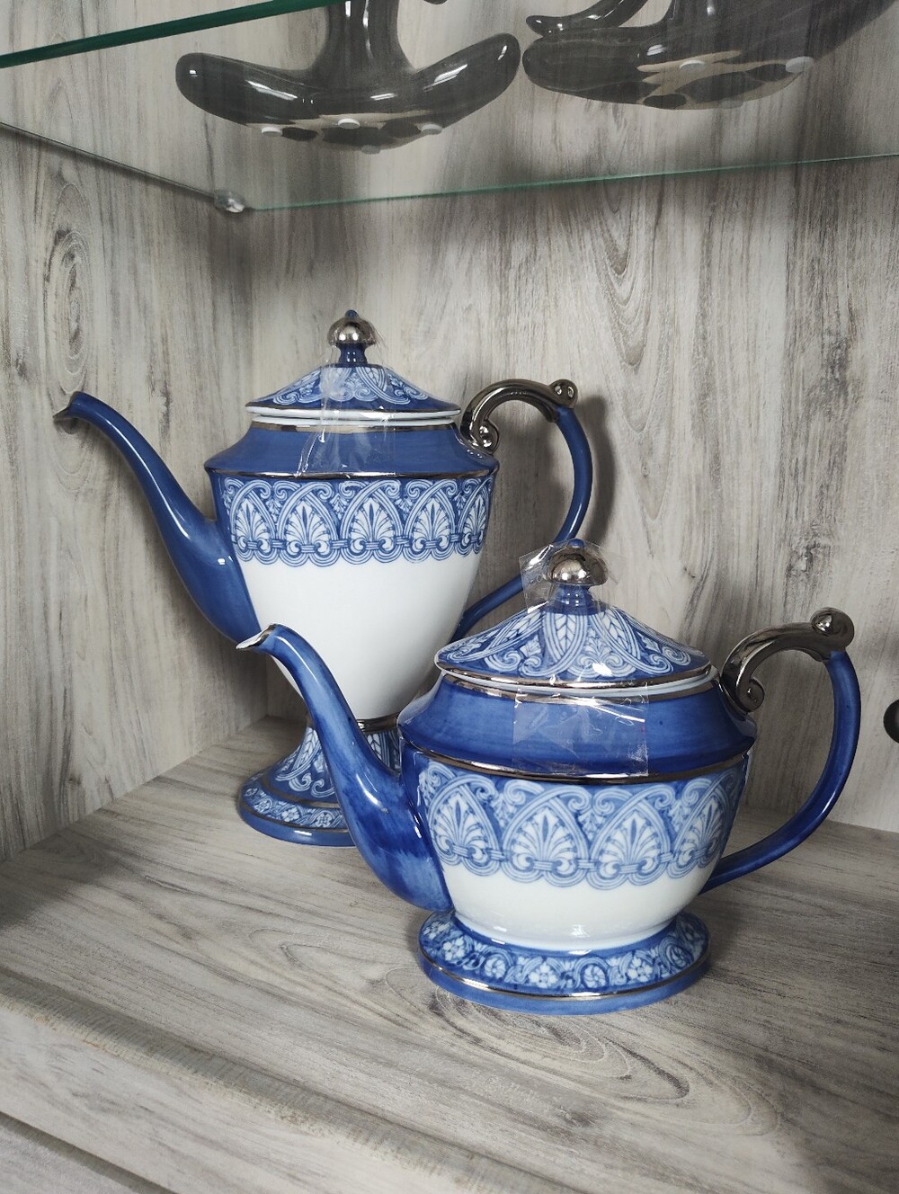 Bombay Company Vintage Blue and White Porcelain Teapot - Elegant Ceramic Tea Set
